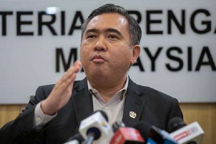 Gov’t examining mechanisms to overcome issue of high flight ticket prices during festivities – Loke