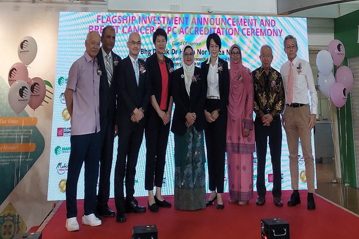 Mahkota Medical Centre: First In Malaysia To Earn International  Ccpc Accreditation For Breast Cancer