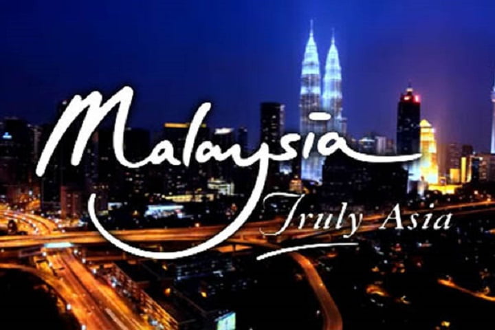 Tourism Malaysia wins National Tourism Organisation of The Year award in Indonesia